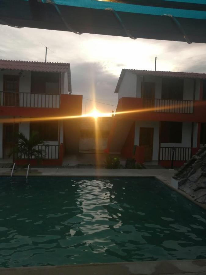 El Galeon Hotel อาตากาเมส ภายนอก รูปภาพ